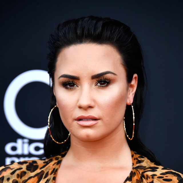 Demi Lovato S New Shaved Pixie Cut Is A Thing Of Beauty