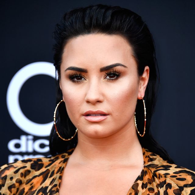 Demi Lovato S New Shaved Pixie Cut Is A Thing Of Beauty