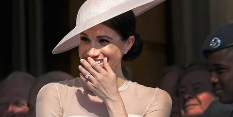 Meghan Markles New Royal Monogram Duchess Of Sussexs Stationery