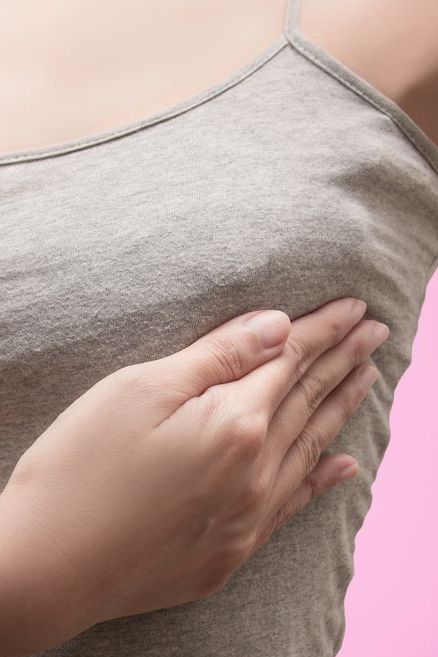 11 Early Signs Of Breast Cancer - Surprising Symptoms In Women