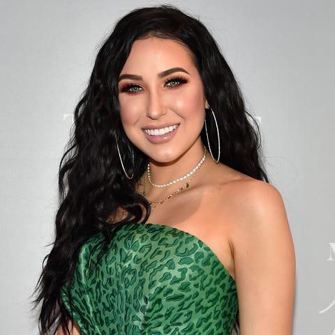 YouTuber Vlogger Jaclyn Hill&#39;s Net Worth