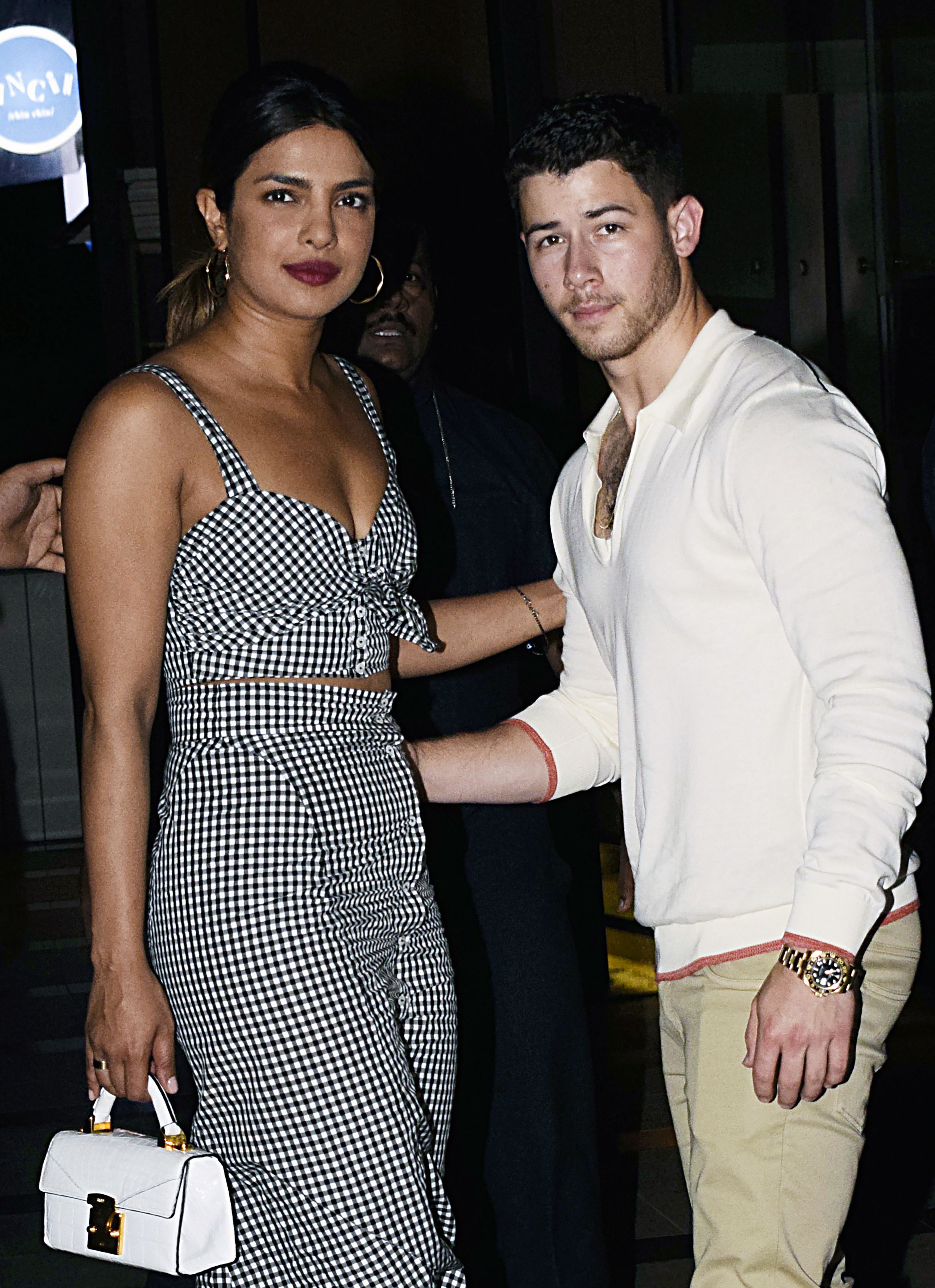 Nick Jonas And Priyanka Chopra Dating Timeline When Did Nick Jonas And Priyanka Chopra Meet