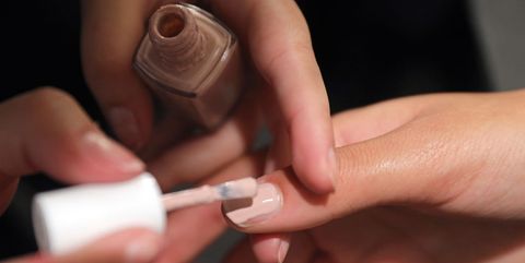 Nail salon it nail Damaged Nails: