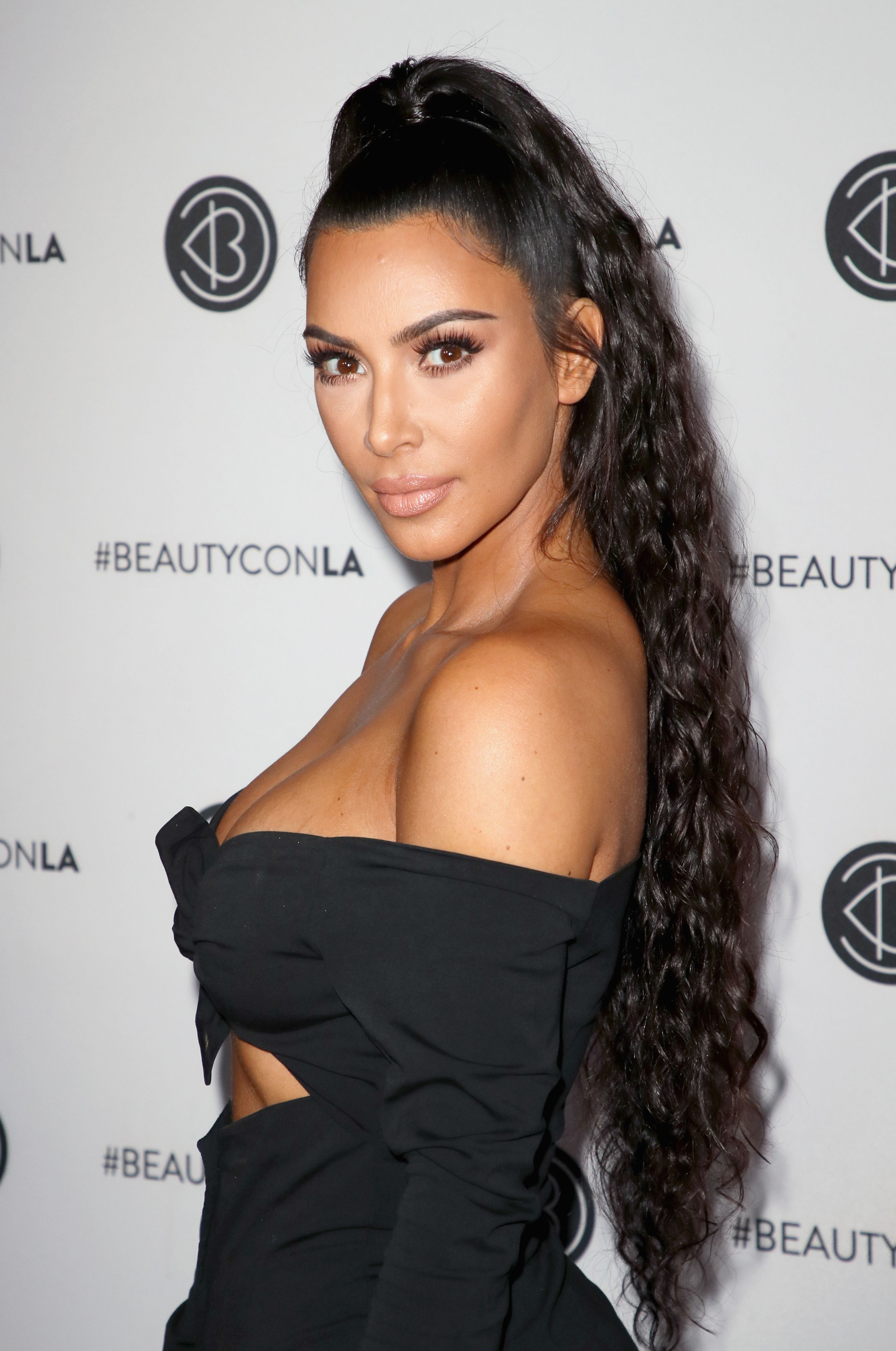 kim kardashian wavy long hair