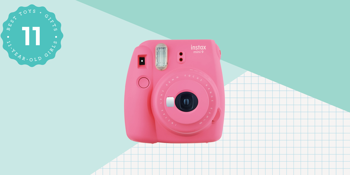 This Mini Instant Camera Is Exactly What Tween Girls Want This Christmas