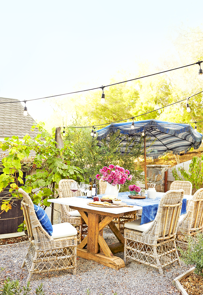 Small Outdoor Decor Ideas   How to Decorate Your Small Patio