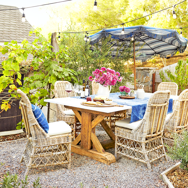 Small Outdoor Decor Ideas How To, Back Patio Decorating Ideas