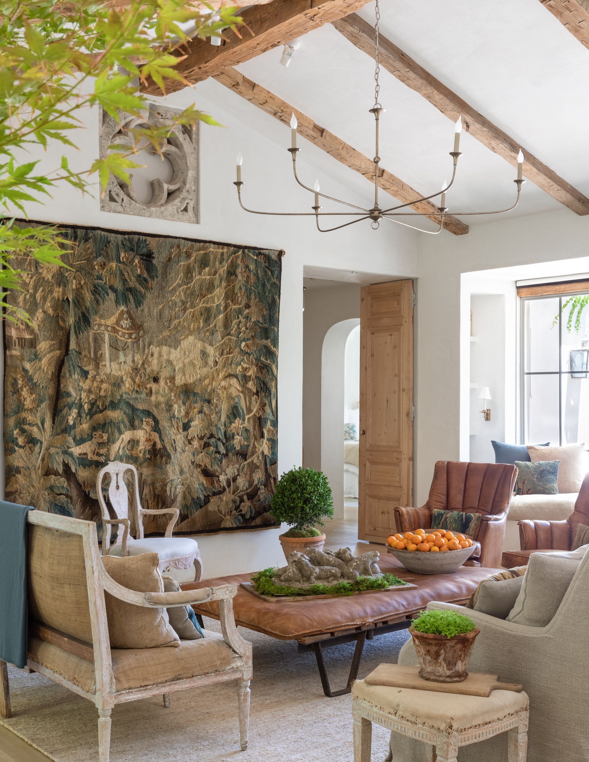 The Design Trends That Are In And Out In 2020 What Decorating Styles Are In Out