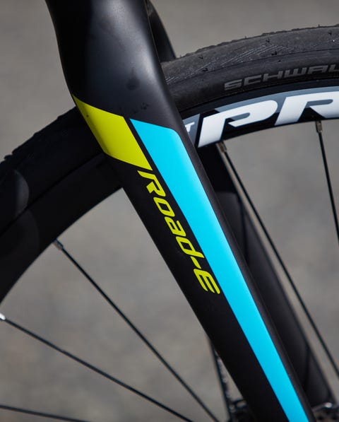 Giant E 1 Bike Review Best E Bikes Giant E 1 Bike Review Best E Bikes