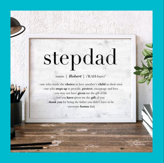 Download Free Good Fathers Day Gifts For Stepdads PSD Mockup Template