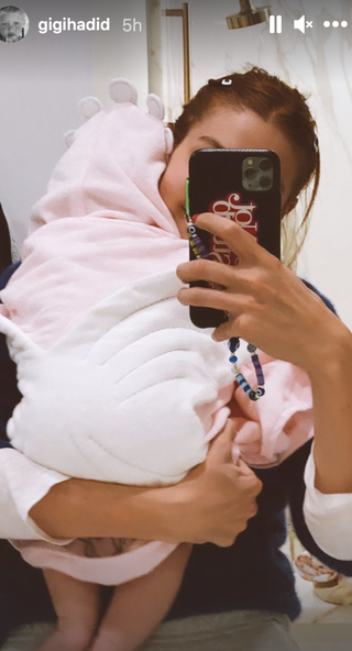 gigi hadid mothers day 2021