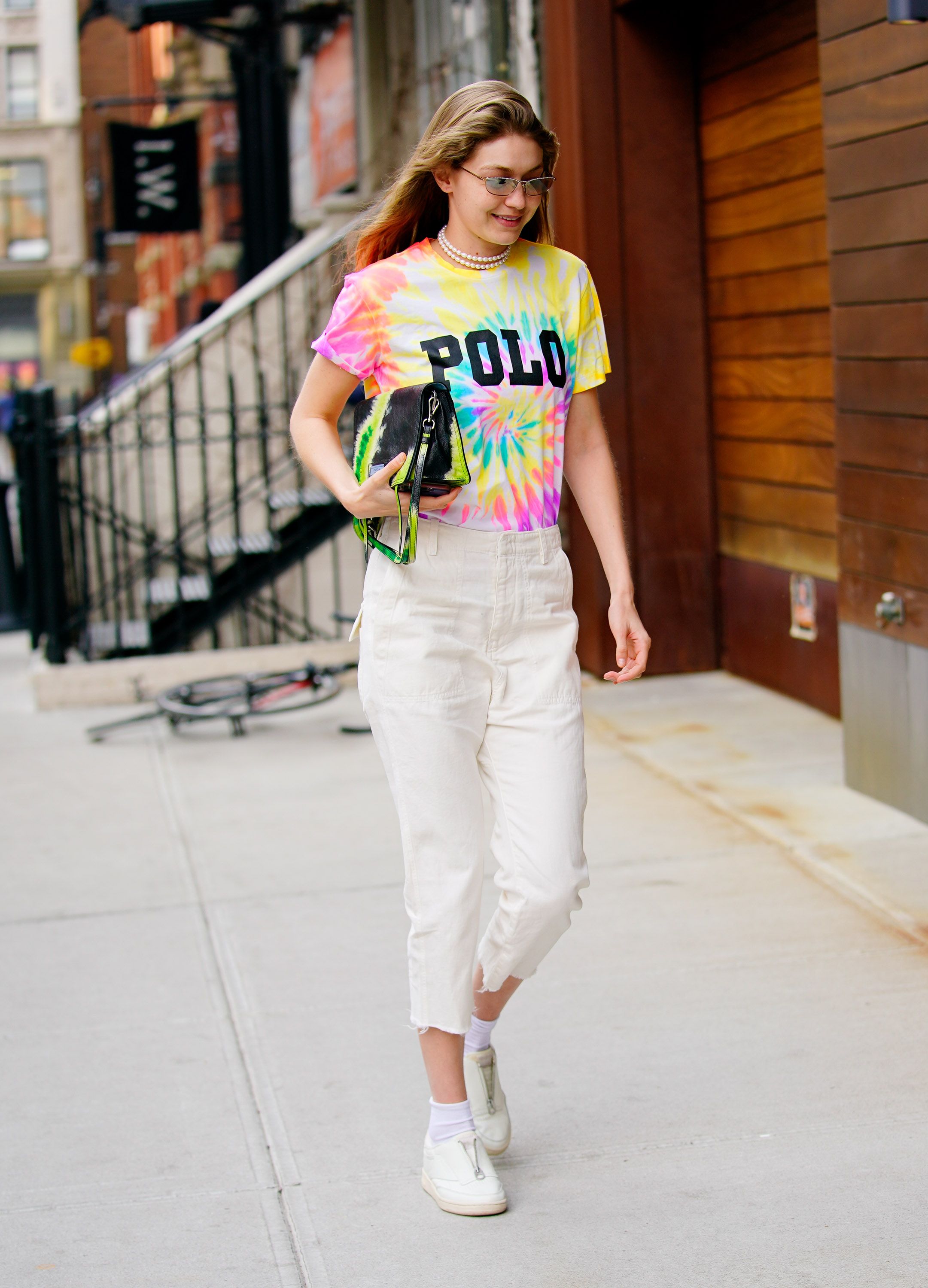 tie dye t shirt outfit