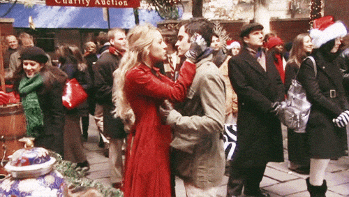 Mango tiene el abrigo rojo que llevaría Serena van der Woodsen Mango tiene el abrigo rojo que llevaría Serena van der Woodsen