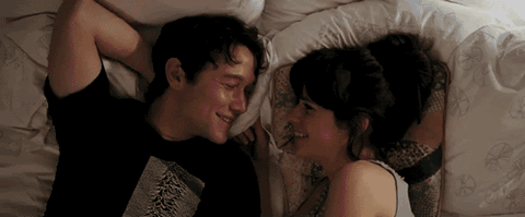Interaction, Fun, Human, Black hair, Mouth, Romance, ele, Kiss, Smile, Flesh,