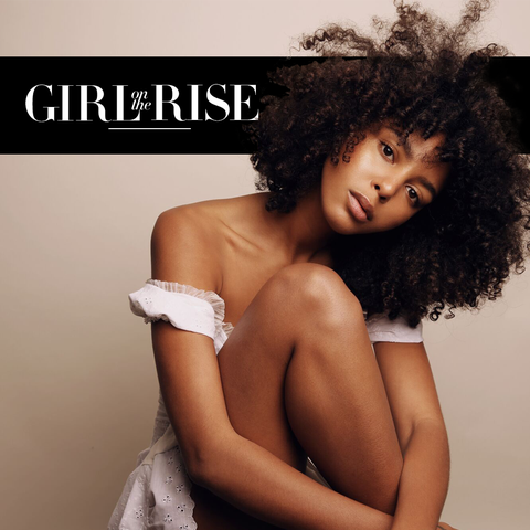 Hair, Hairstyle, Beauty, Skin, Black hair, Human, Shoulder, Photography, Album cover, Afro, 