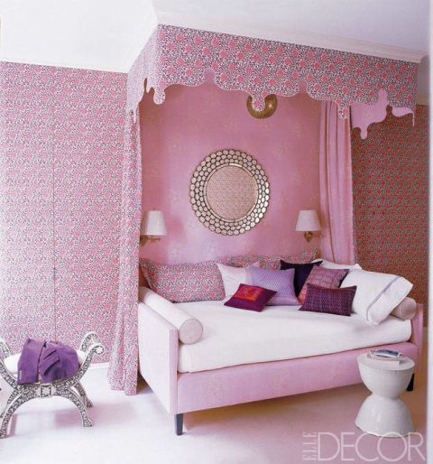 girls room sofa