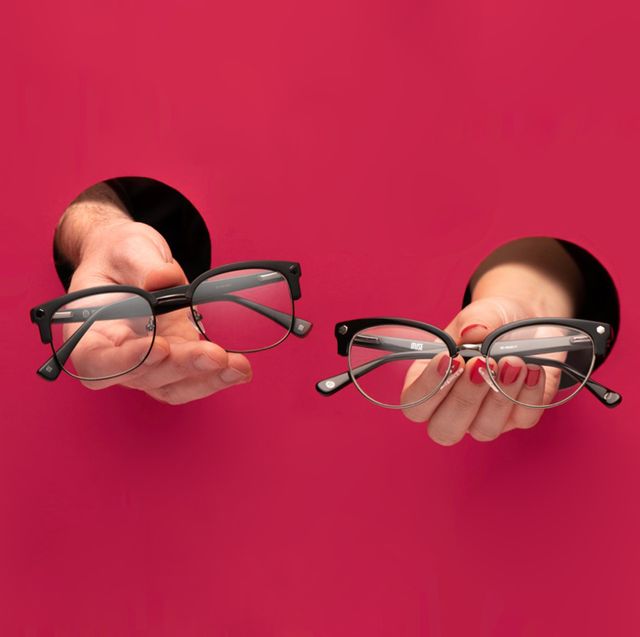 hands holding glasses