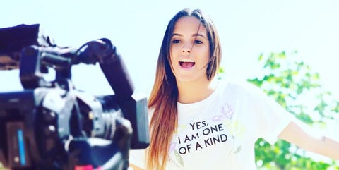 Beauty, Cool, Smile, Fashion, Happy, Photography, Black hair, Fun, T-shirt, Long hair, Beauty, Cool, Smile, Fashion, Happy, Photography, Black hair, Fun, T-shirt, Long hair,
