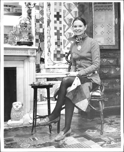 Gloria Vanderbilt's House Photos - See All of Gloria ...