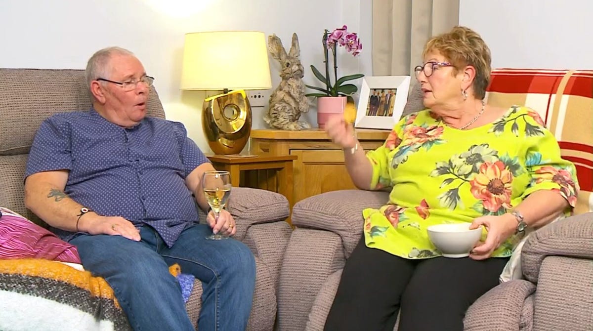 Gogglebox Introduces Brand New Couple Ronnie And Annie