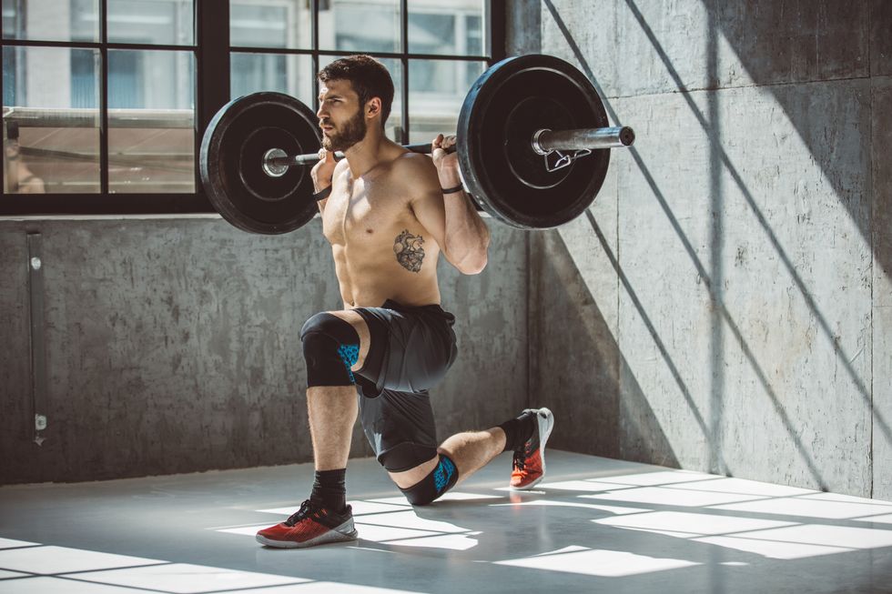 This Barbell Loaded Lunge Workout Series Challenges Leg Muscles