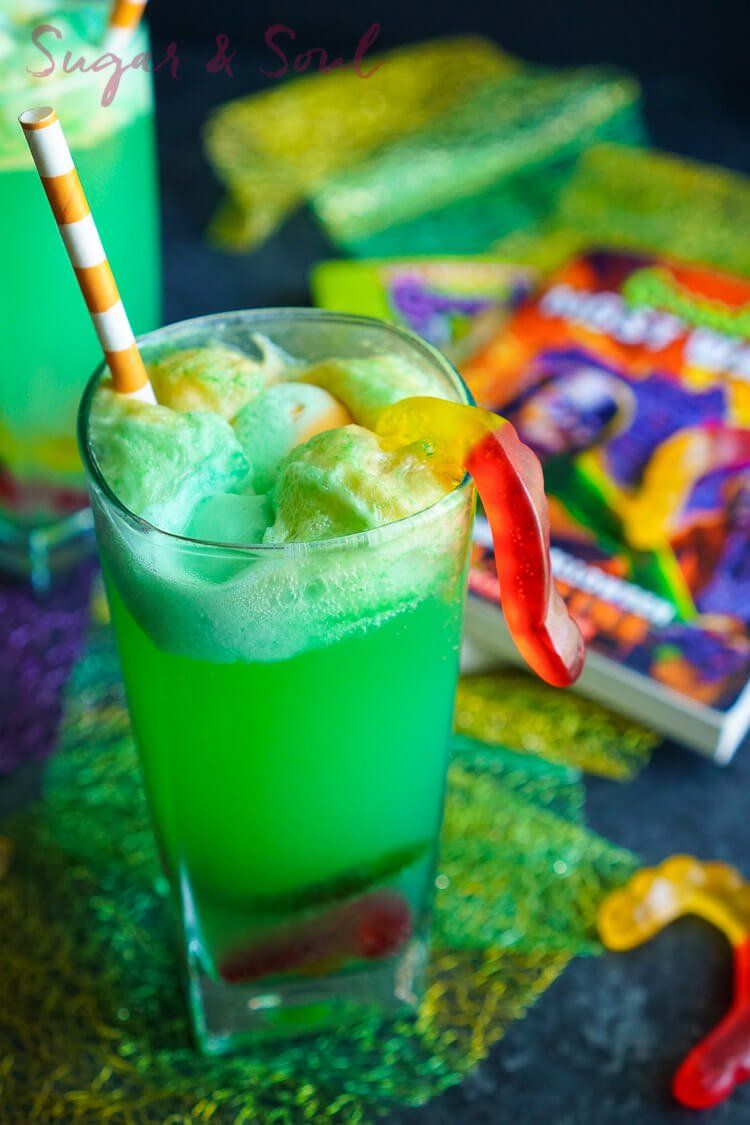 Green Halloween Drinks For Kids - 20 Halloween Drinks for Kids - Non-Alcoholic Party Punch Green Halloween Drinks For Kids - 20 Halloween Drinks for Kids - Non-Alcoholic Party Punch