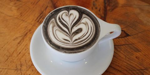Latte, Caffè macchiato, Flat white, Caffeine, Cup, Coffee milk, Cortado, Mocaccino, Coffee, Café au lait, 