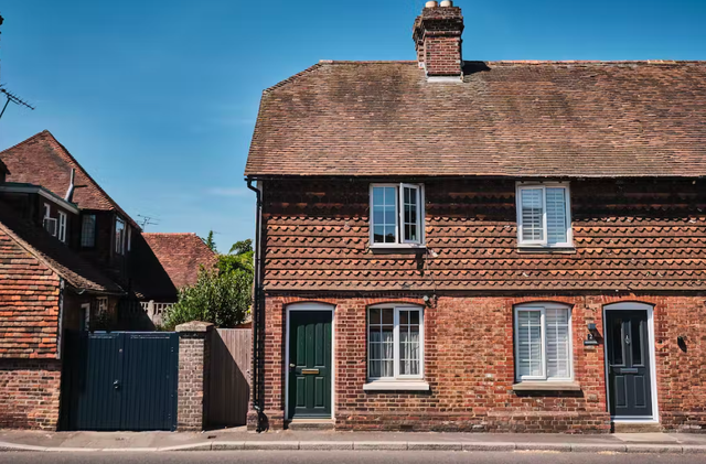 goudhurst two bed cottage for sale