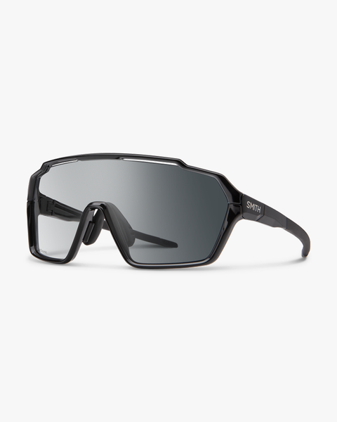 smitch shift mag sunglasses in black on a white background