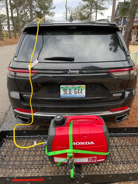 honda generator on jeep grand cherokee hitchhiking cargo rack