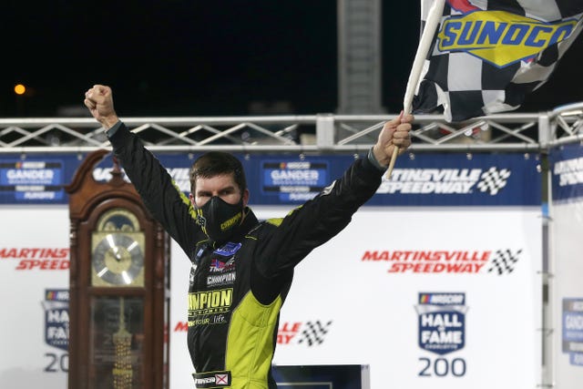 nascar gander rv  outdoors truck series nascar hall of fame 200