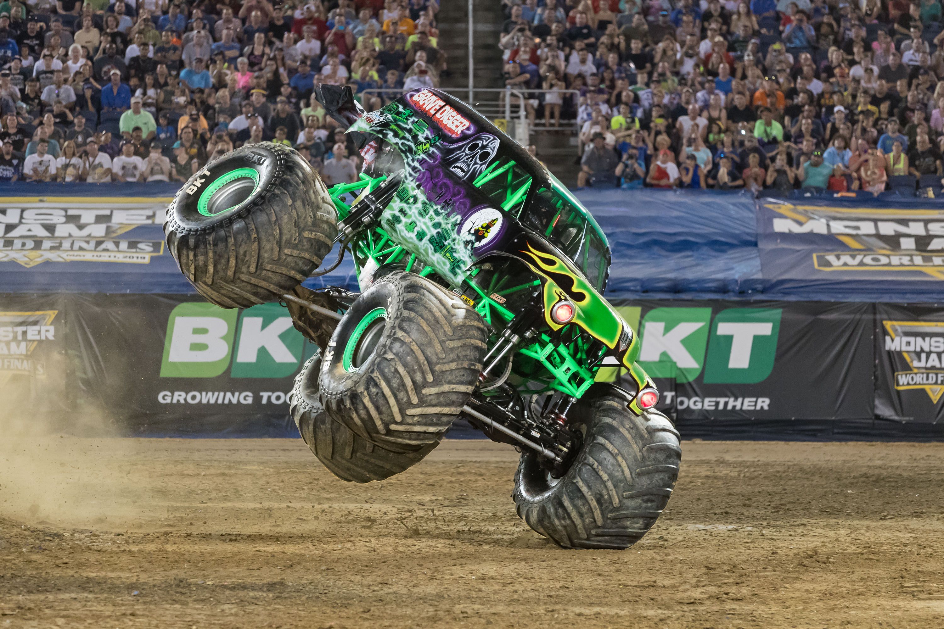 who currently drives grave digger Rosann Ojeda