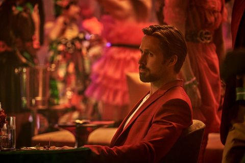 Ryan Gosling als Sechser in einer Szene aus dem Netflix-Film The Grey Man