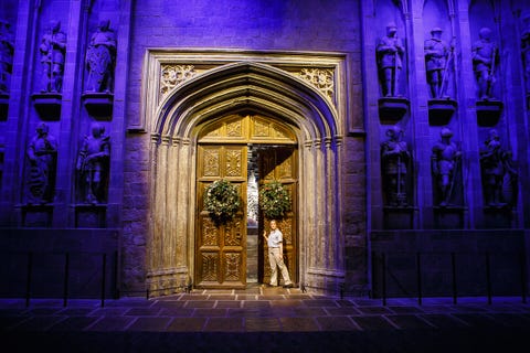 Muggles Can Have Christmas Dinner In Hogwarts Great Hall Again This Year Muggles Can Have Christmas Dinner In Hogwarts Great Hall Again This Year