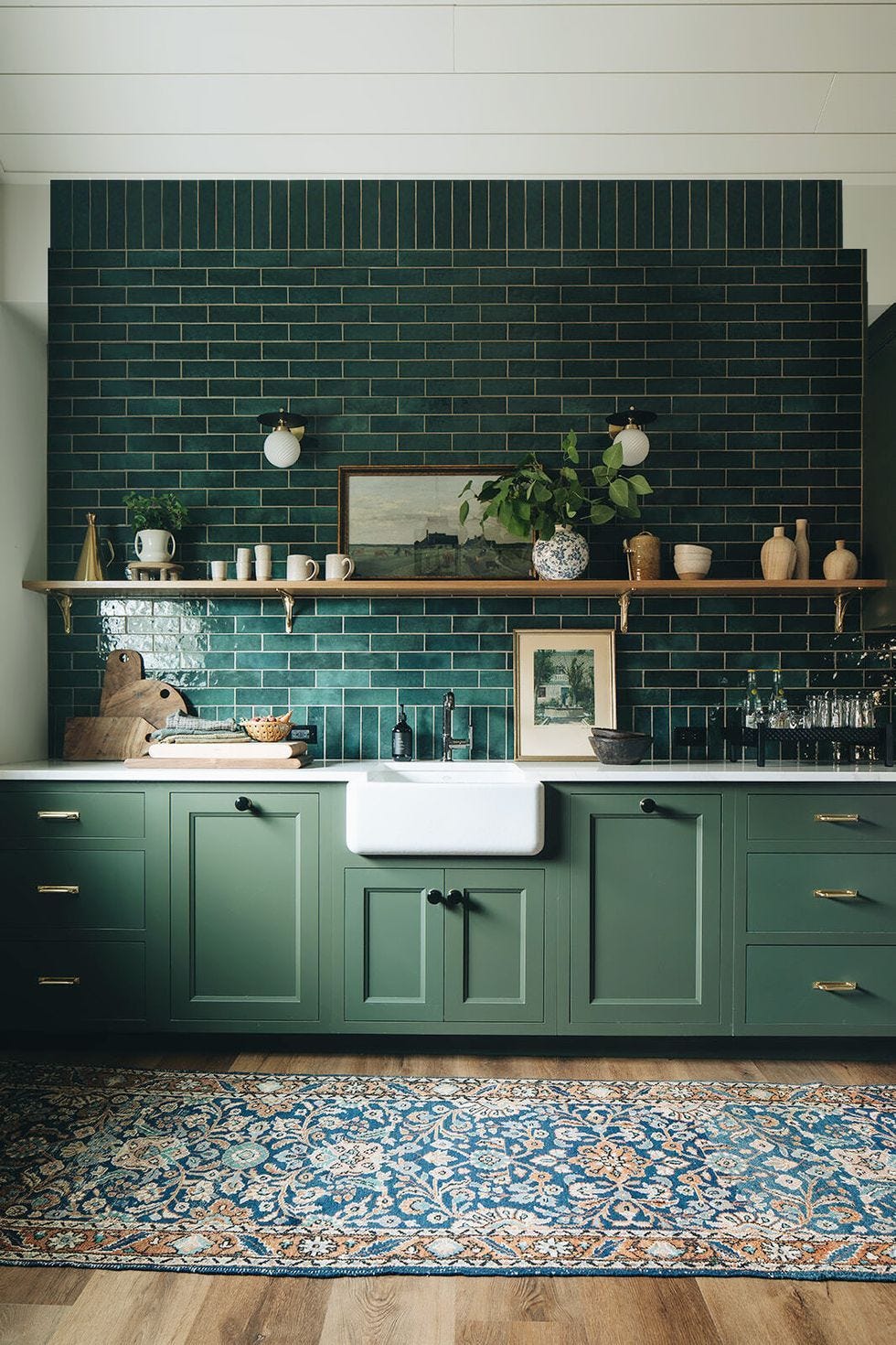 picture of modern green kitchen cabinets