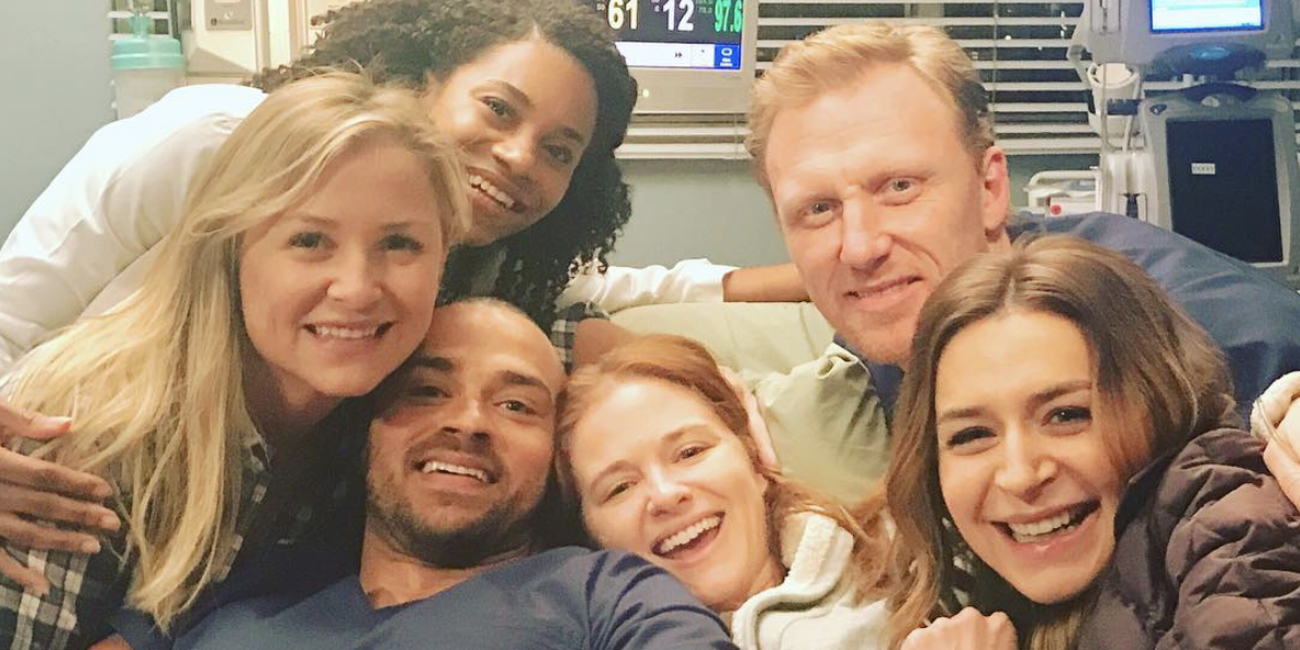 Two Greys Anatomy Stars Just Shared Their Final Set Photos And They Will Break You
