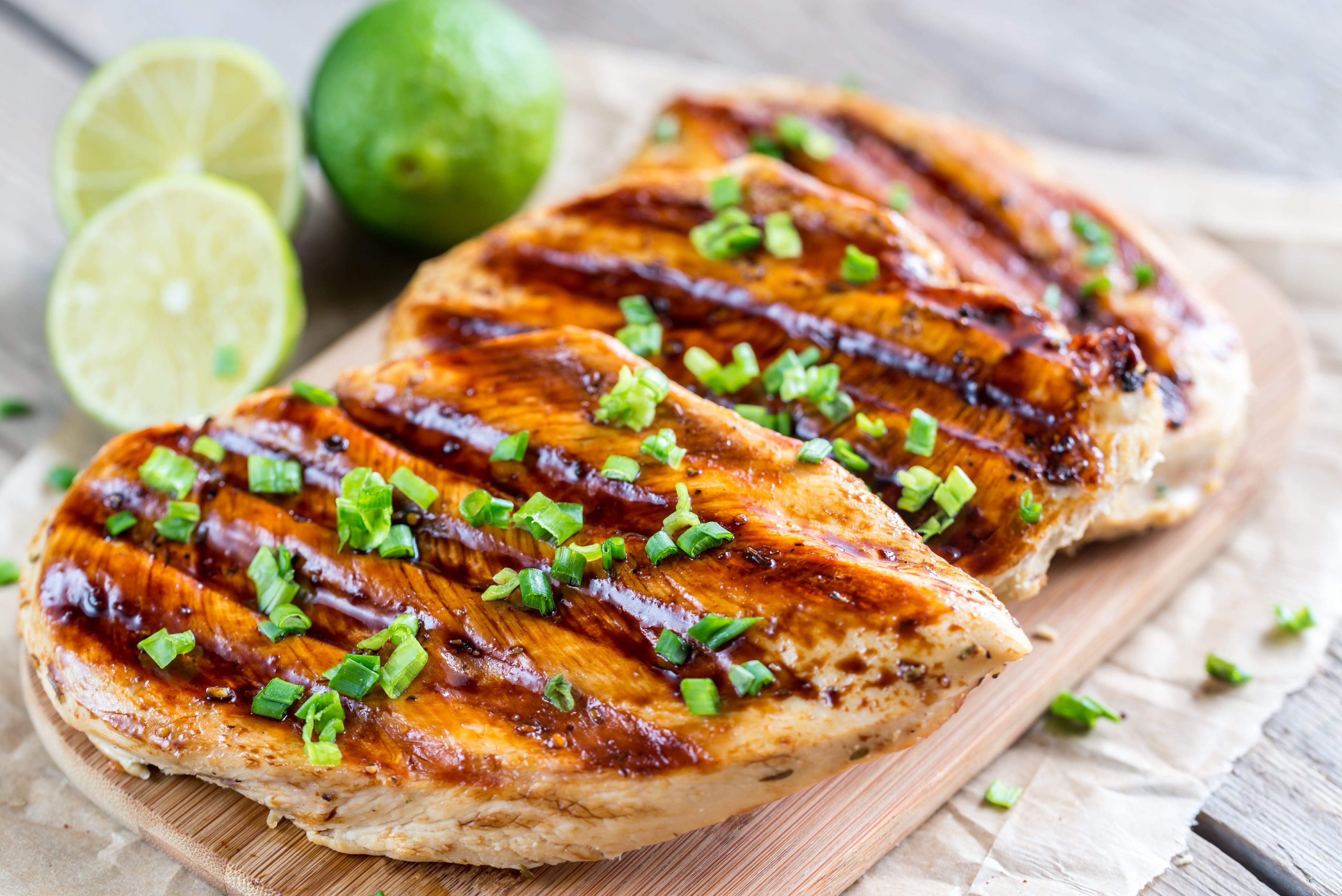 6 Symptoms of Low Protein—and How to Get More into Your Diet