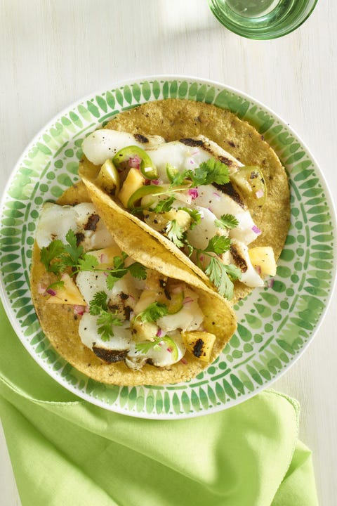 Dish, Food, Cuisine, Ingredient, Taco, Korean taco, Produce, Staple food, Corn tortilla, Tostada, 