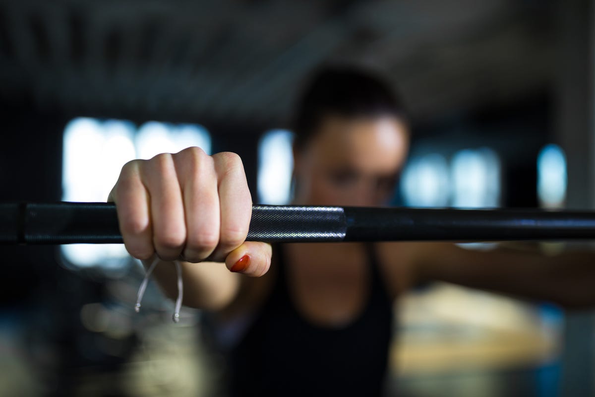 Best grip strength exercises to do at home and the gym, ranked