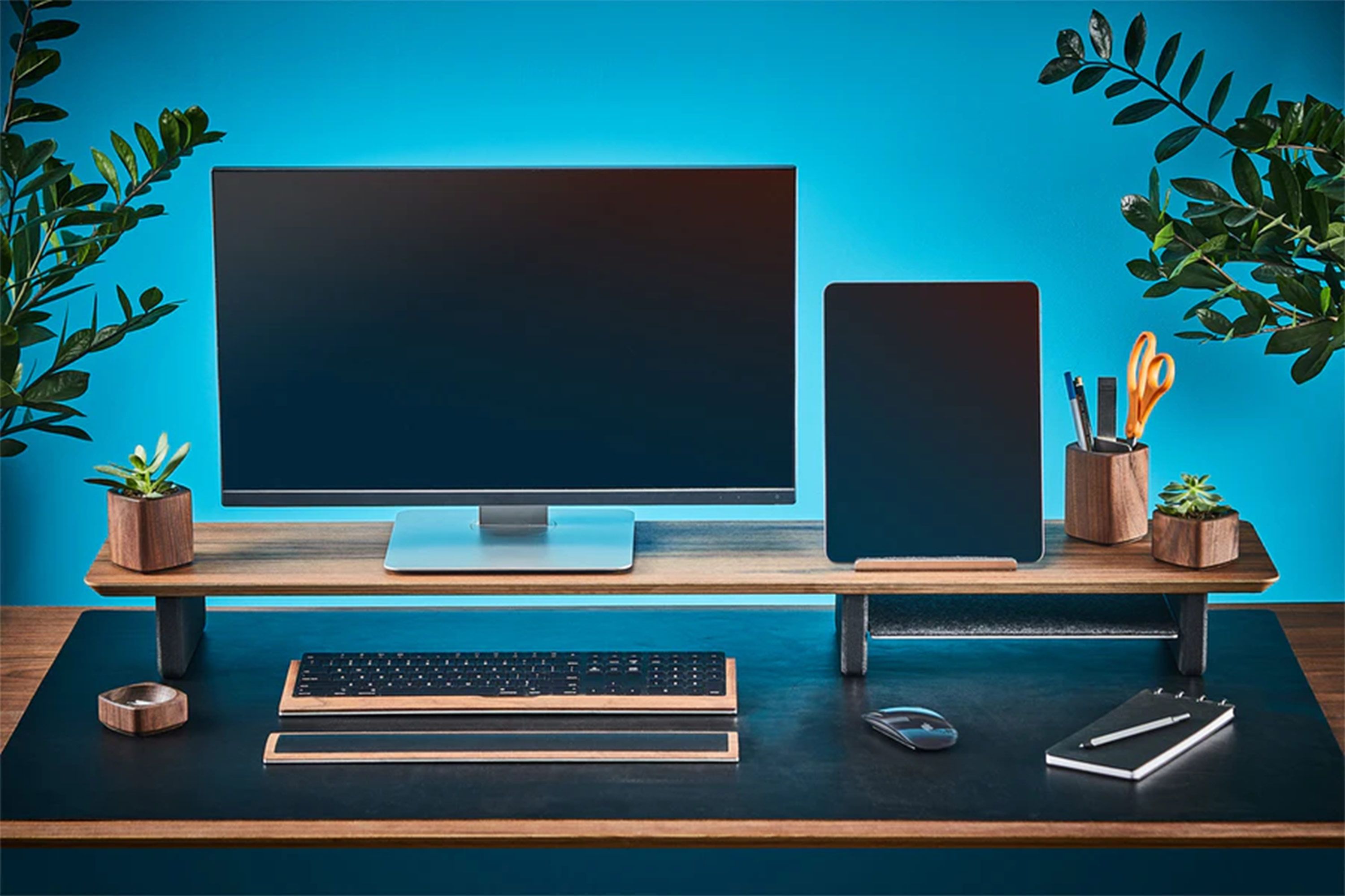 8 of the Best Things to Buy From Grovemade, the Apple of Desk