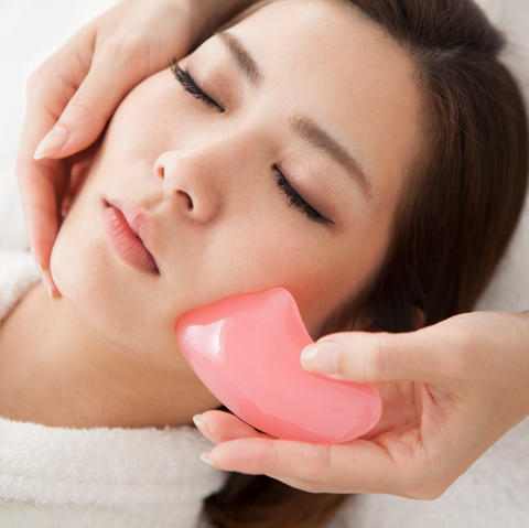 Gua Sha Skin Benefits - How to Do a Gua Sha Facial Massage