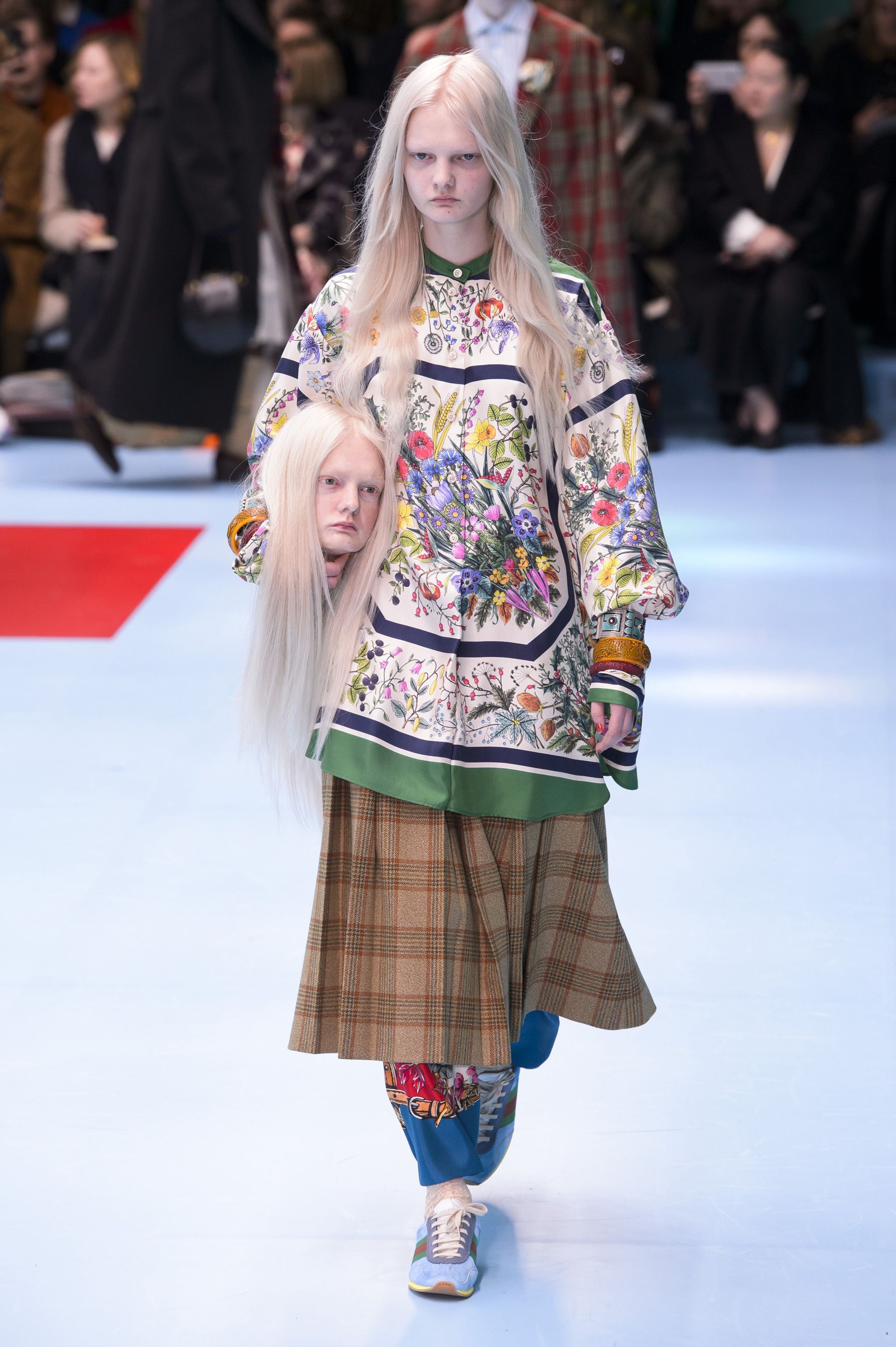 90 Looks From Gucci Fall 2018 MFW Show 