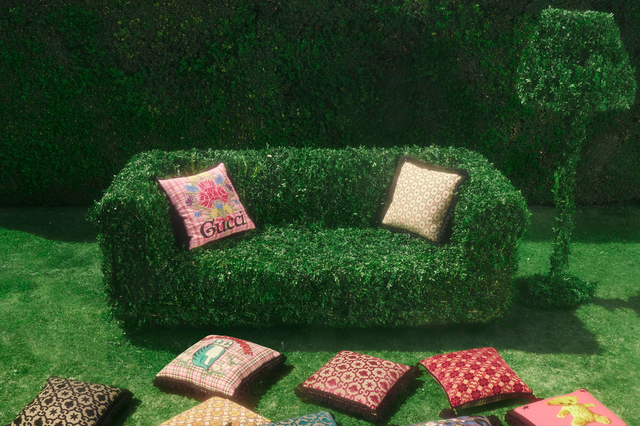 Doctor in de filosofie Wind Bijdrager Gucci onthult nieuwe lijn met meubels en gekleurde home decor