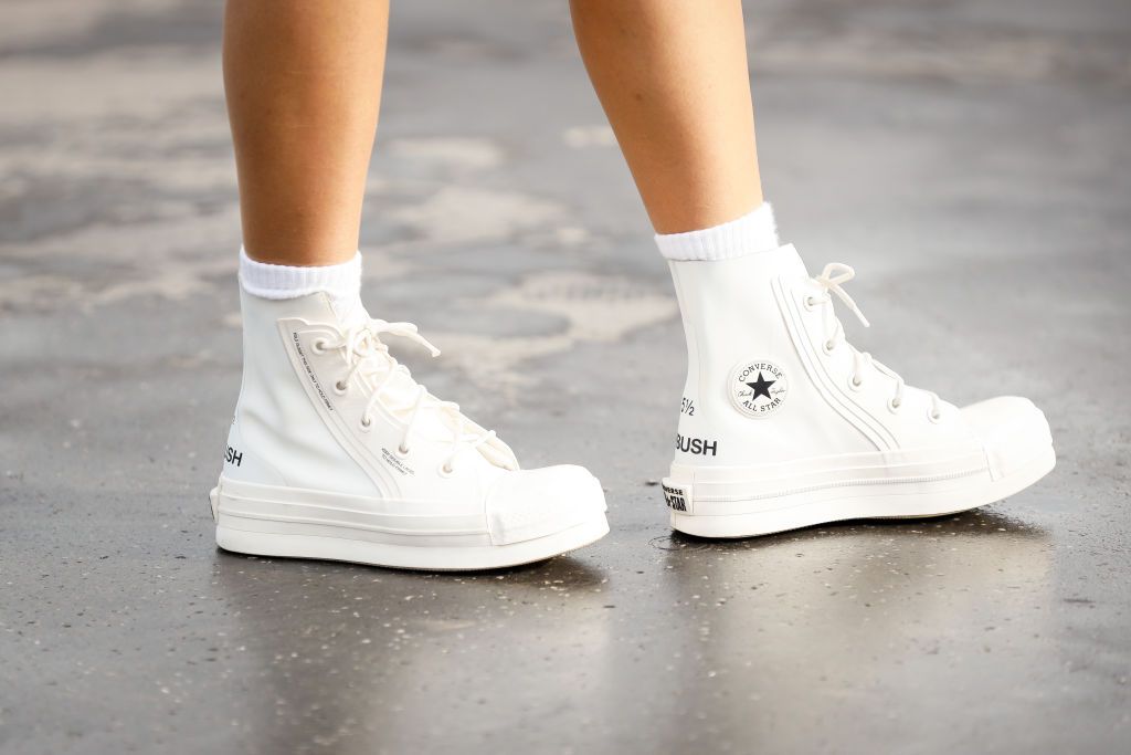 how to keep white shoes white