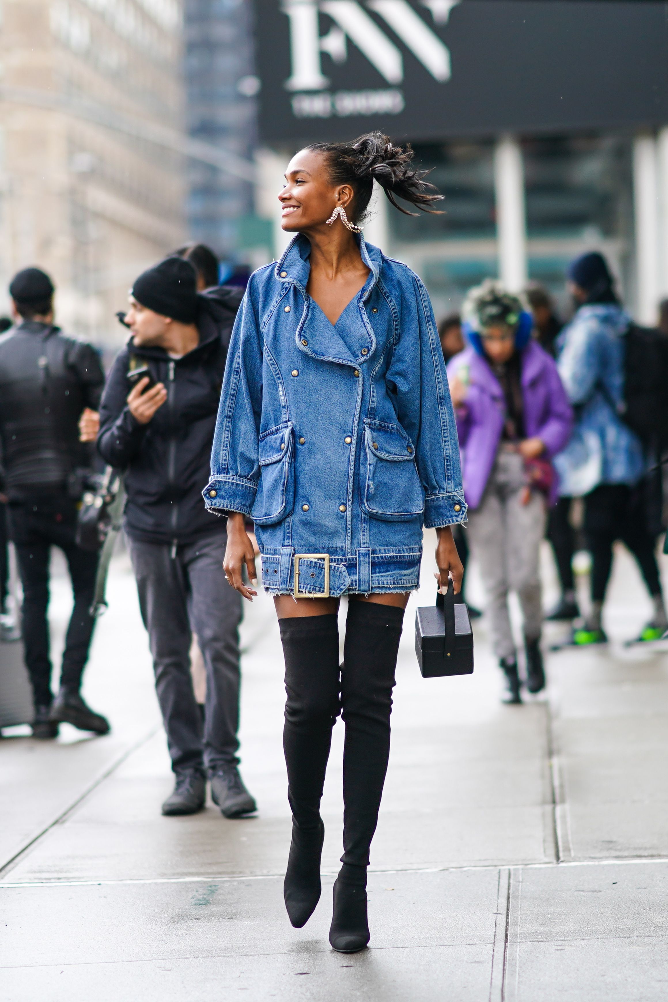 thigh high boots outfit with jeans