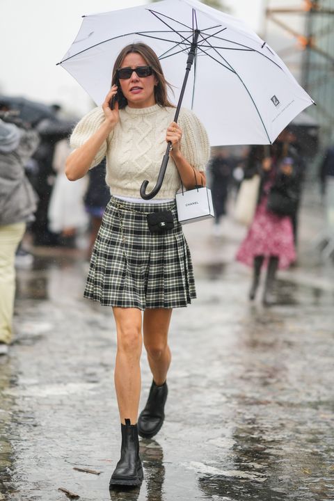 street style ημέρα ένατη εβδομάδα μόδας στο Παρίσι γυναικεία ρούχα άνοιξη καλοκαίρι 2022