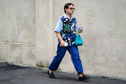 春夏ファッションに欠かせない ローファー は 手軽に履けてクラシックに決まる 春夏ファッションに欠かせない ローファー は 手軽に履けてクラシックに決まる