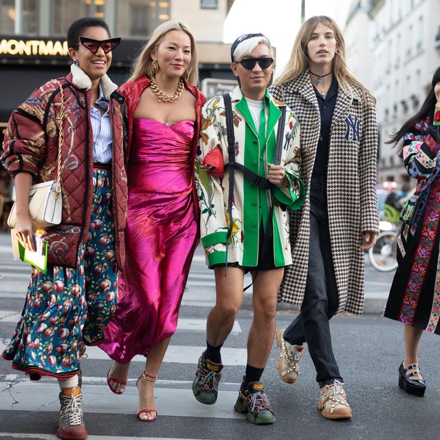 street style paris fashion week womenswear spring summer 2019 day one