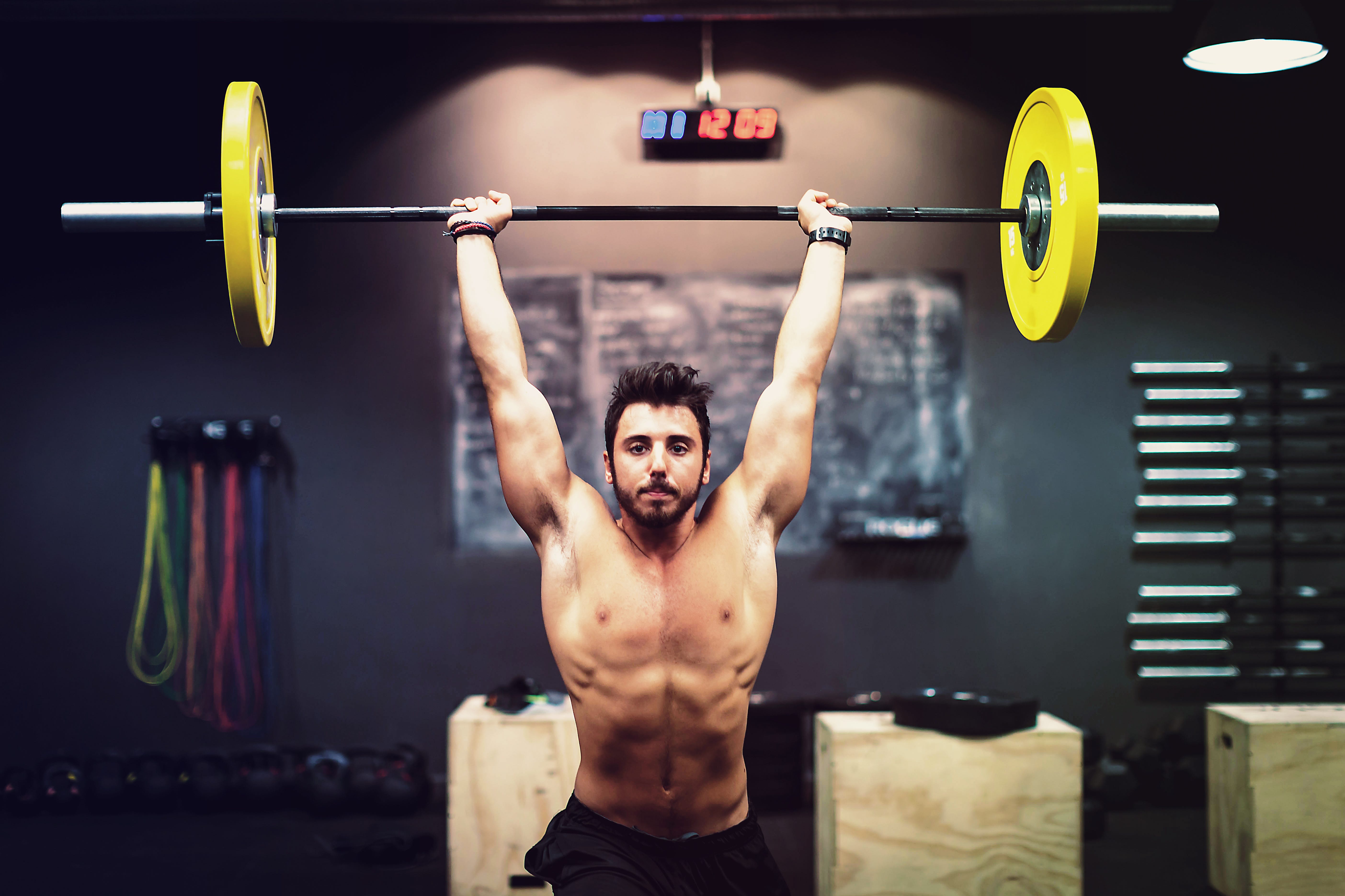 Gym fitness - Hommes Entraînement Barbell