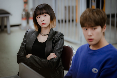 愛の不時着 と 梨泰院クラス の意外な共通点は 韓国ドラマの 今 をひも解く ハーパーズ バザー Harper S Bazaar 公式 愛の不時着 と 梨泰院クラス の意外な共通点は 韓国ドラマの 今 をひも解く ハーパーズ バザー Harper S Bazaar 公式